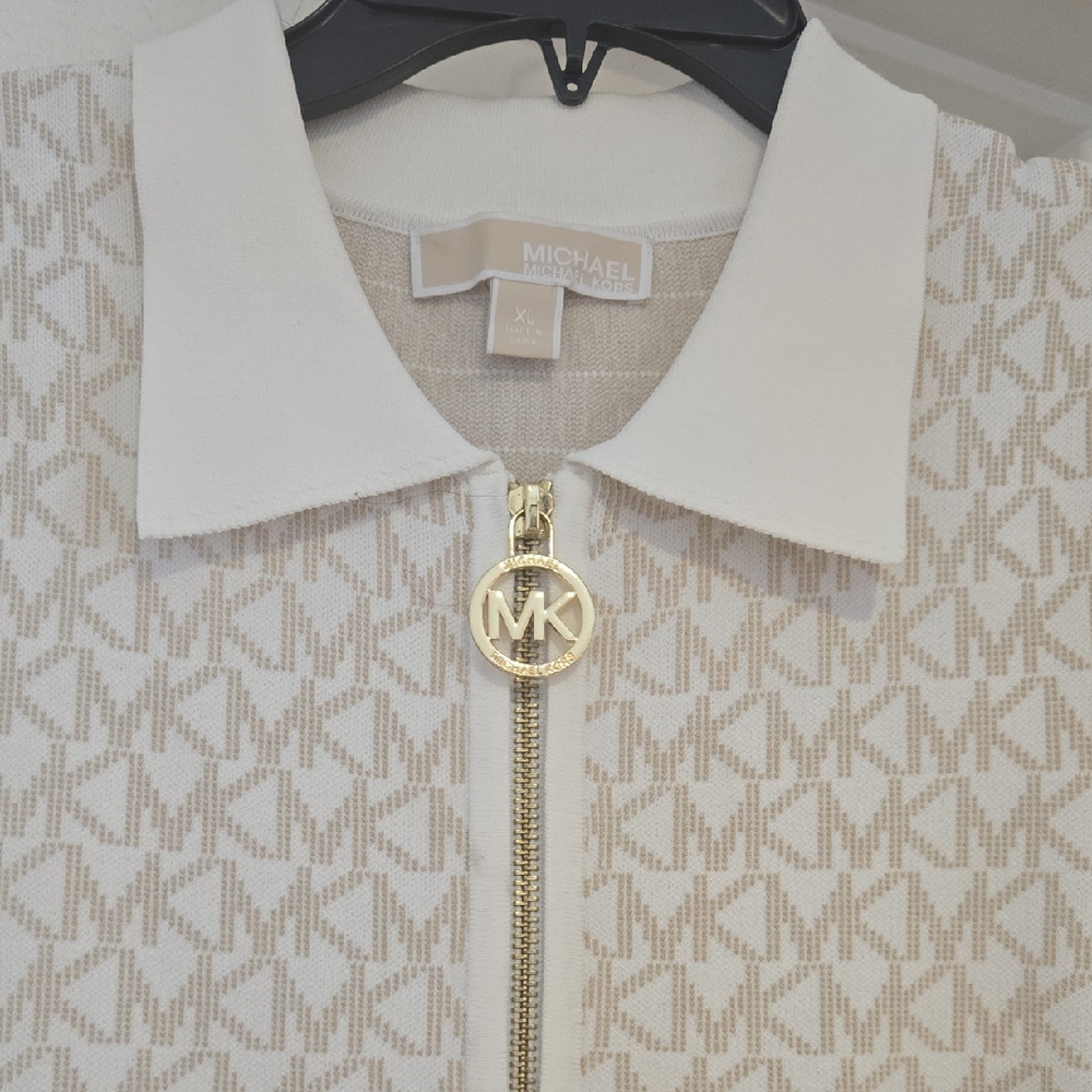 Michael Kors Cream & Gold Patterned Dress only XL . Matching Jacket available
